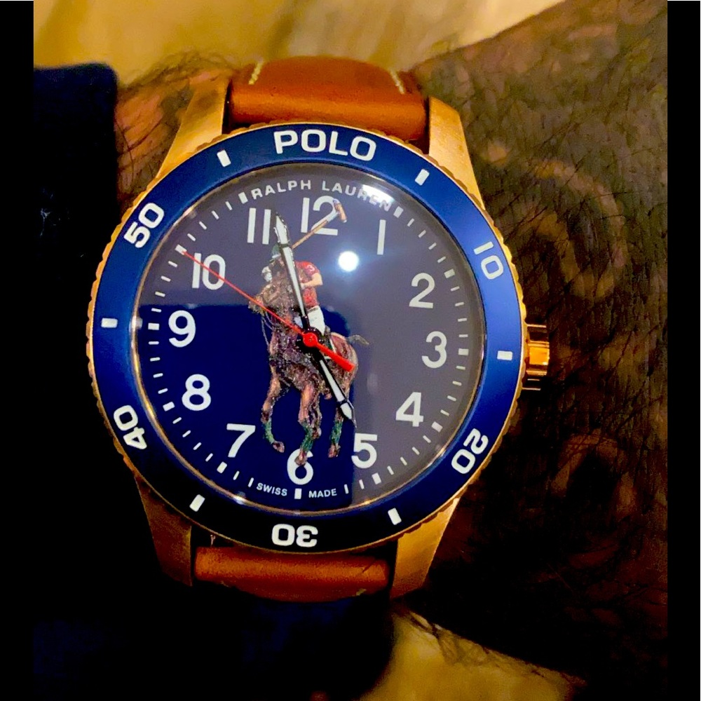 Meet your Posher, Emilio